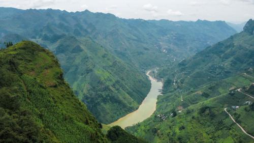 78213E13-18C9-411B-AFBF-06A11DEDCC76